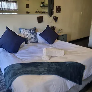 Guest house Bedrock Guest **