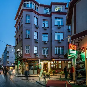 Hotel Yeni **